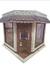 Load image into Gallery viewer, Bruin Haus One Room Decorated Roombox *Unfurnished*

