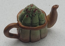 Load image into Gallery viewer, Teapot made of Clay
