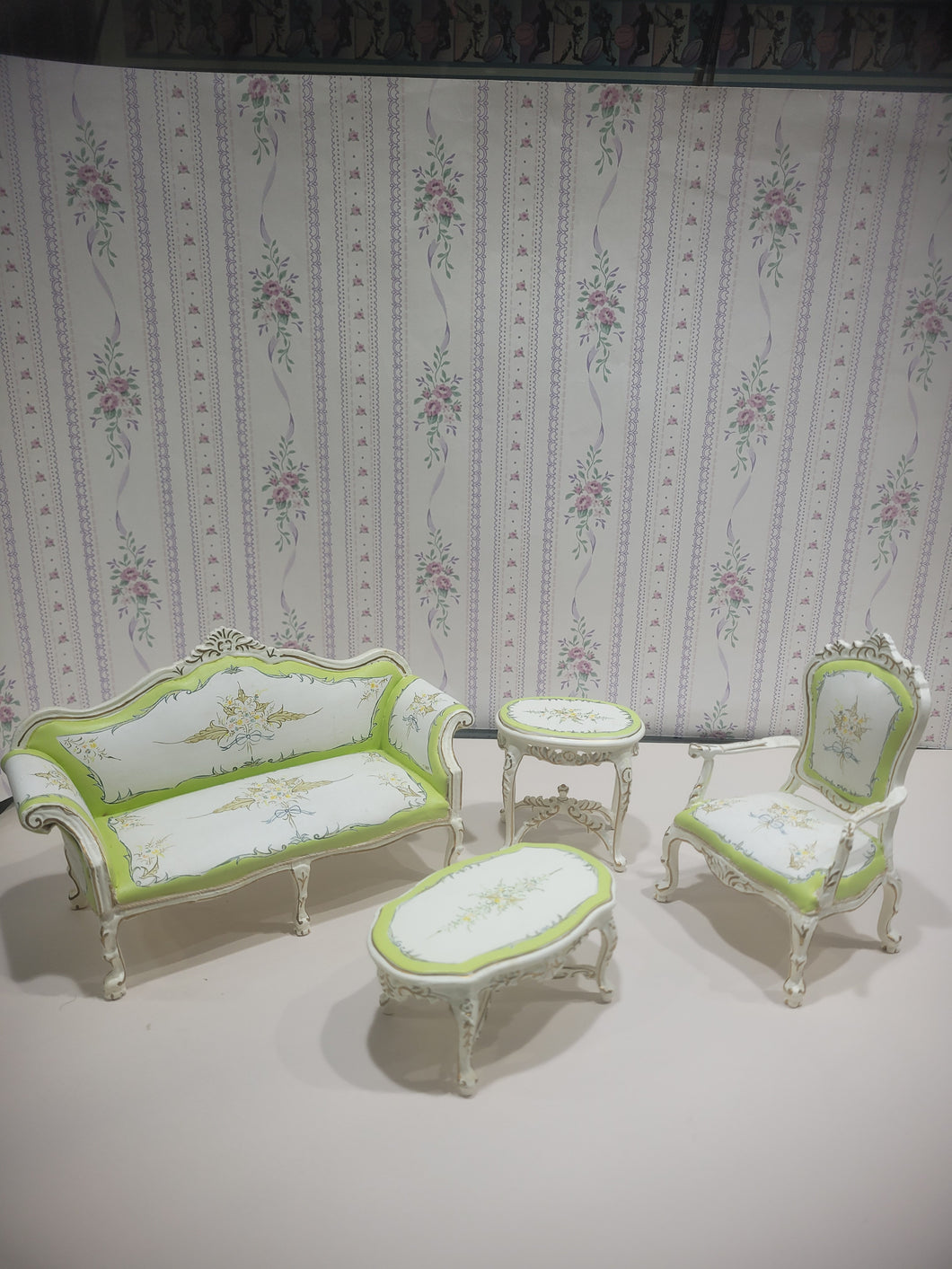 Hannison Formal 4 Piece Green & White Hand Painted Living Room Couch , Chair, Coffee, Side Table Set