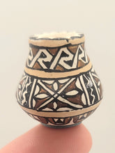 Load image into Gallery viewer, Dollhouse Miniature ~ 1:12 Scale, Gloria Bogulas Painted Vase
