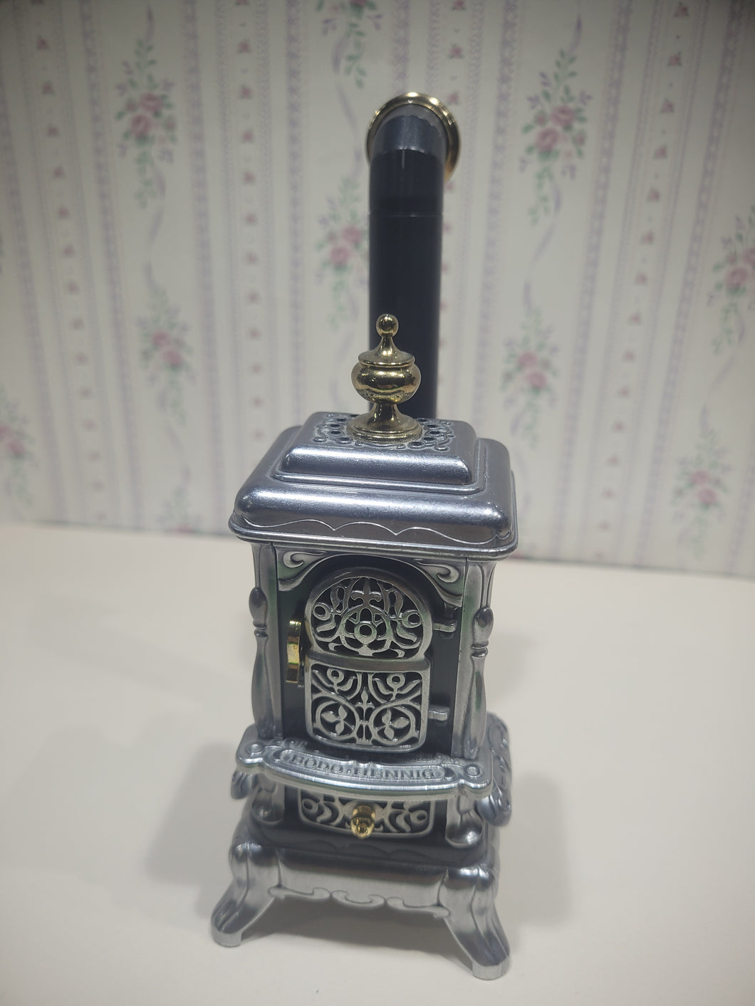 Bodo Hennig Metal Wood Burning Stove