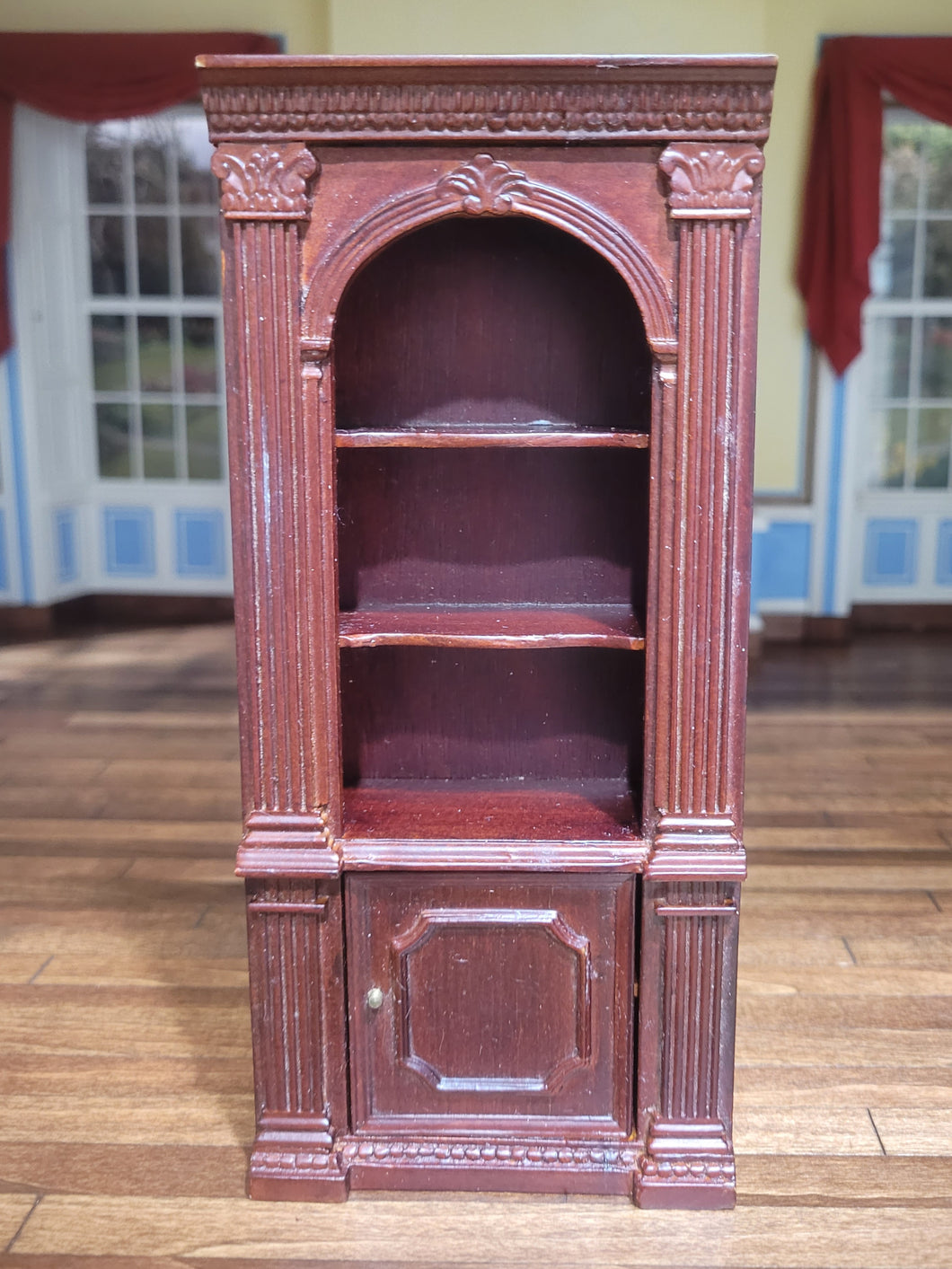Bespaq Mahogany Oddities/Display Shelf w/ Functional Cabinet