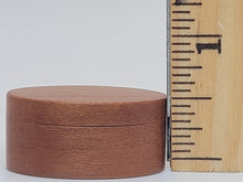 Load image into Gallery viewer, Al Chandronnait – Oval Tan Shaker Box with Removable Lid
