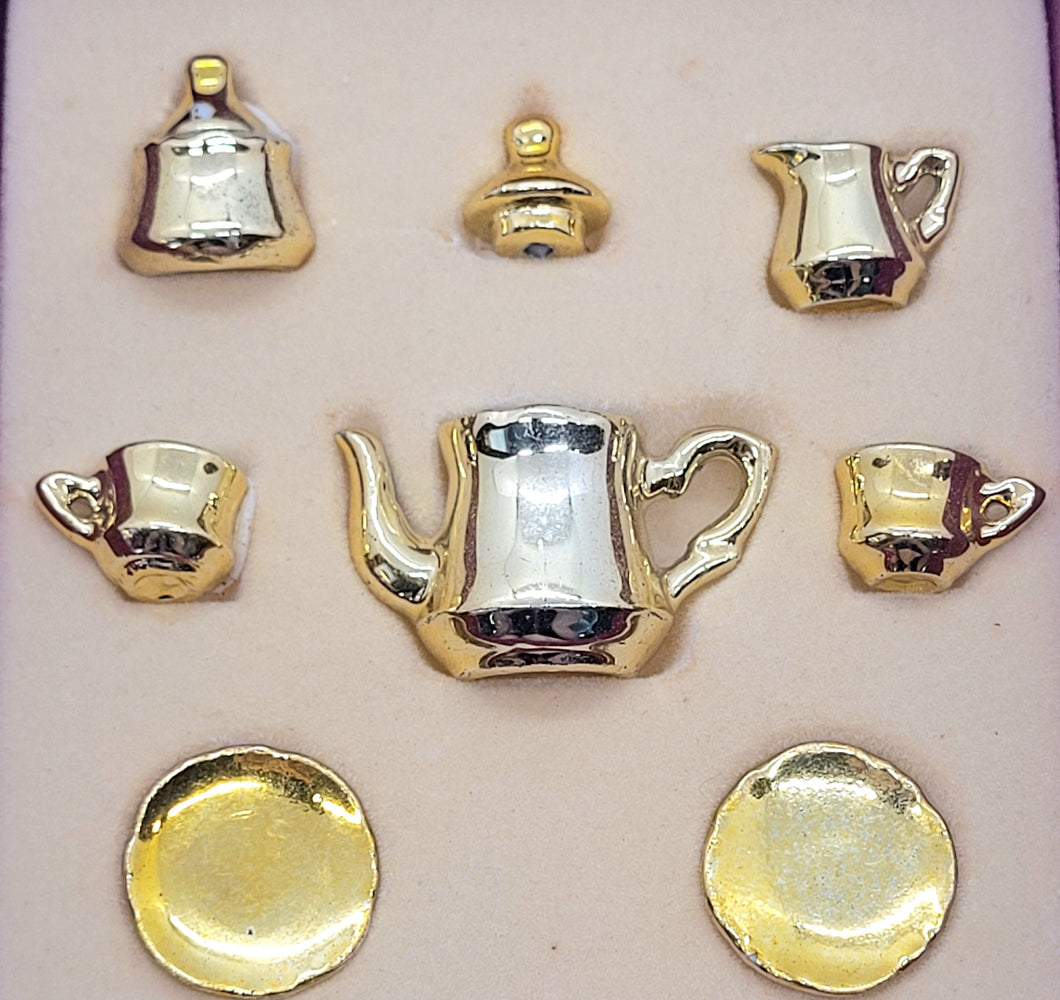 Dollhouse Miniature ~ Reutter Porcelain 8pc Golden Tea Set