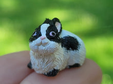 Load image into Gallery viewer, Black and White Resin Rabbit
