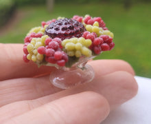 Load image into Gallery viewer, Victorian Jello Mould with Frosted Grapes
