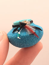 Load image into Gallery viewer, Blue Vase with Feather Detailing
