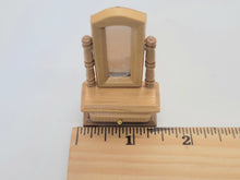 Load image into Gallery viewer, Dollhouse Miniature ~ 1:24 Scale, Handmade 5 Piece Oak Bedroom Set
