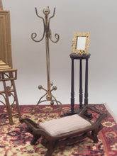 Load image into Gallery viewer, Easel &amp; Rug Set
