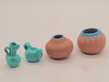 Load image into Gallery viewer, Dollhouse Miniature ~ 1:12 Scale, 5pc Handpainted Pottery
