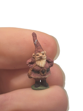 Load image into Gallery viewer, Sue Sherrill – Vintage Porcelain Santa Figurine
