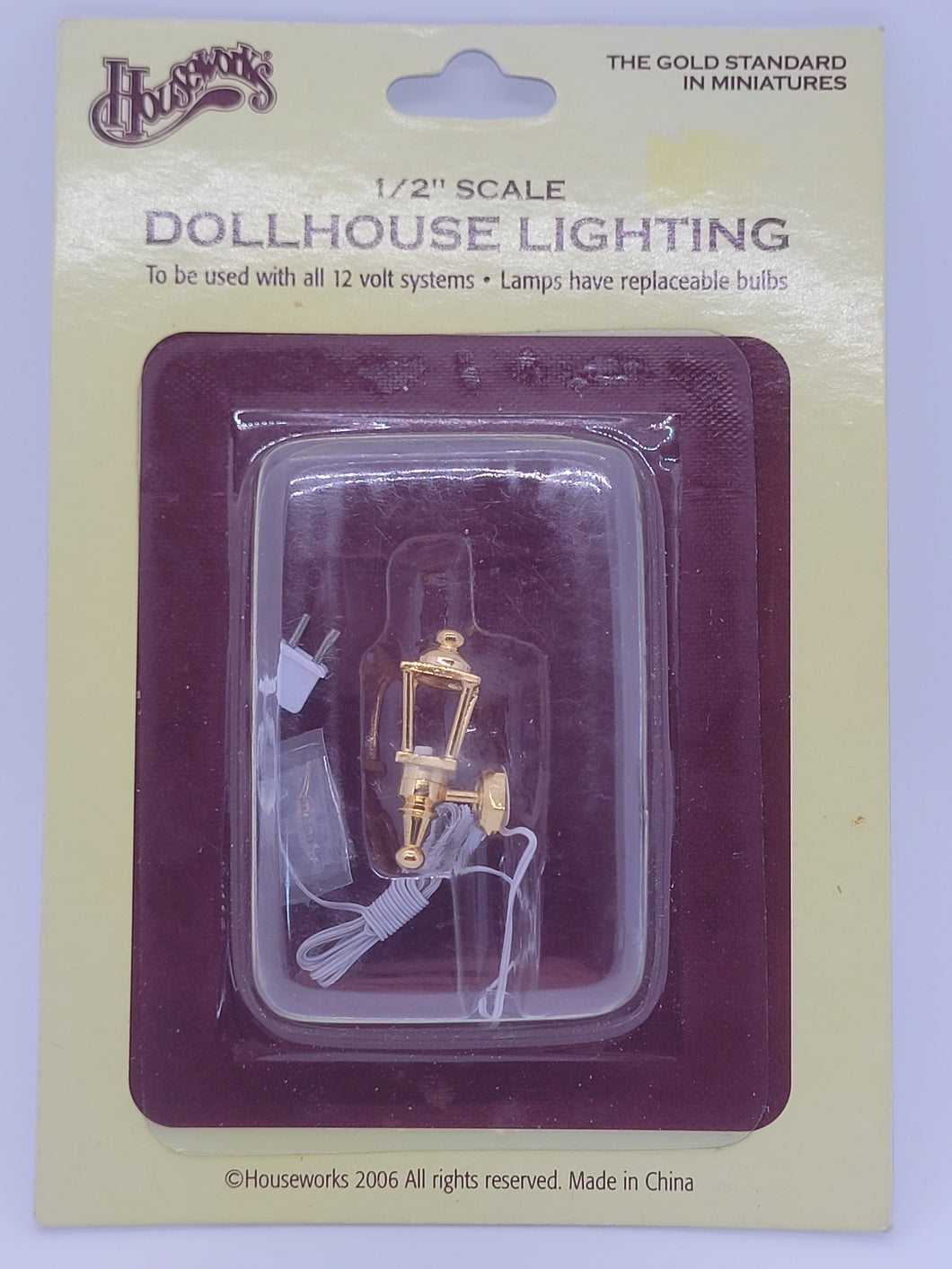 Dollhouse Miniature ~ ½