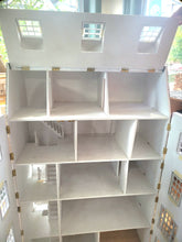 Load image into Gallery viewer, Front-Opening 14 Room English Townhouse
