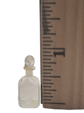 Load image into Gallery viewer, Glass Craft – Handblown Glass Jar with Round Stopper
