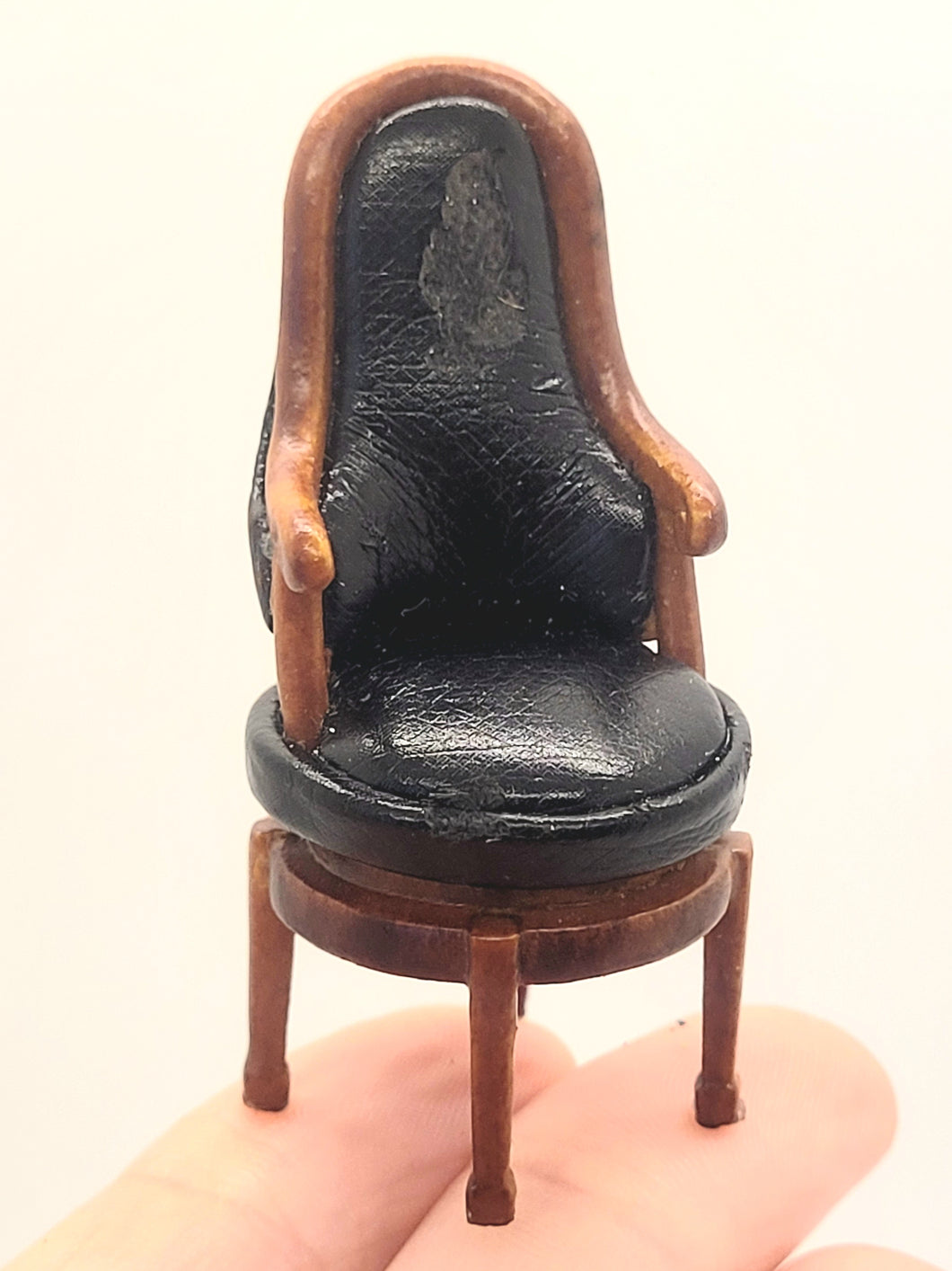 Dollhouse Miniature ~ 1:24 Scale, Black Leather Swivel Chair