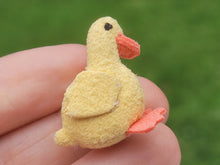 Load image into Gallery viewer, Duck Plushie Toy
