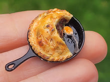 Load image into Gallery viewer, Beef Pot Pie in Skillet
