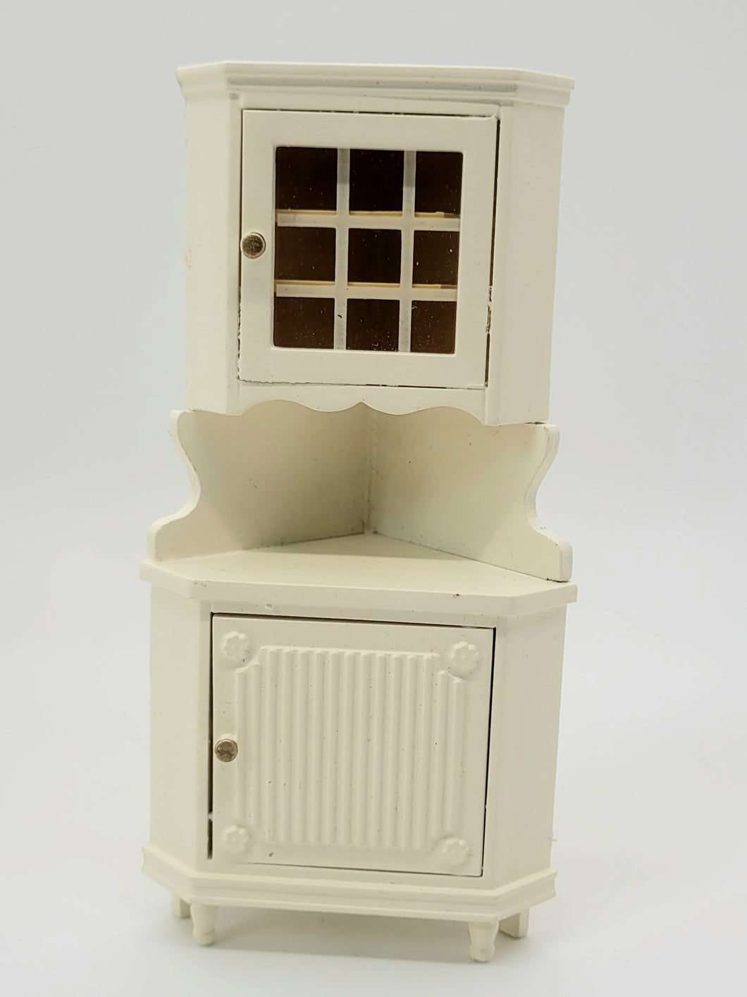 Dollhouse Miniature ~ 1/2