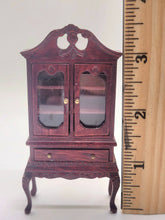 Load image into Gallery viewer, Dollhouse Miniature ~ 1:24 Scale, Bespaq China Cabinet w/ Functional Drawer and Doors
