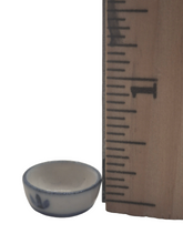 Load image into Gallery viewer, James Clark – Small Bowl w/ Leaf  Design
