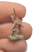 Load image into Gallery viewer, Jackie Transue – Vintage Porcelain Owl Figurine 1986
