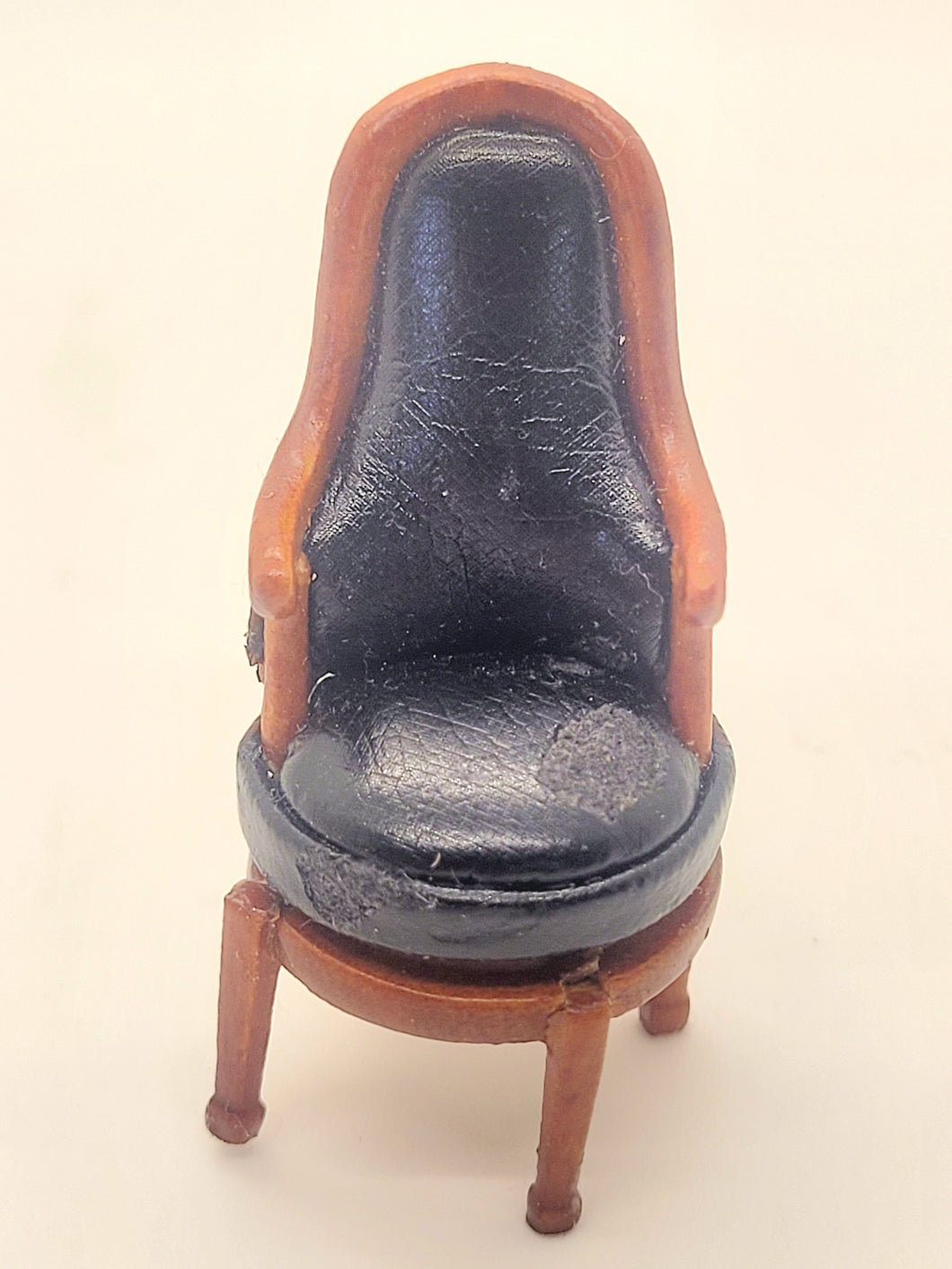 Dollhouse Miniature ~ 1:24 Scale, Leather Swivel Chair