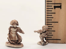 Load image into Gallery viewer, Dollhouse Miniature ~ 1:24 Scale, 2pc Set of Little Figurines
