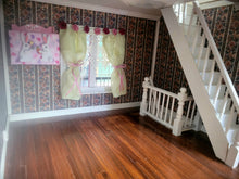 Load image into Gallery viewer, Victoria&#39;s Farmhouse by Real Good Toys - Purple
