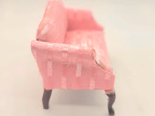 Load image into Gallery viewer, Dollhouse Miniature ~ 1:24 Scale, Pink Patterned Regal Couch
