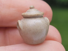 Load image into Gallery viewer, Jane Graber – Pottery Honey Pot
