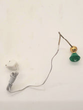 Load image into Gallery viewer, Dollhouse Miniature ~ 1:24 Scale, Green Light
