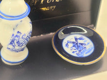 Load image into Gallery viewer, Dollhouse Miniature ~ Vase and Plate by Reutter Porcelain

