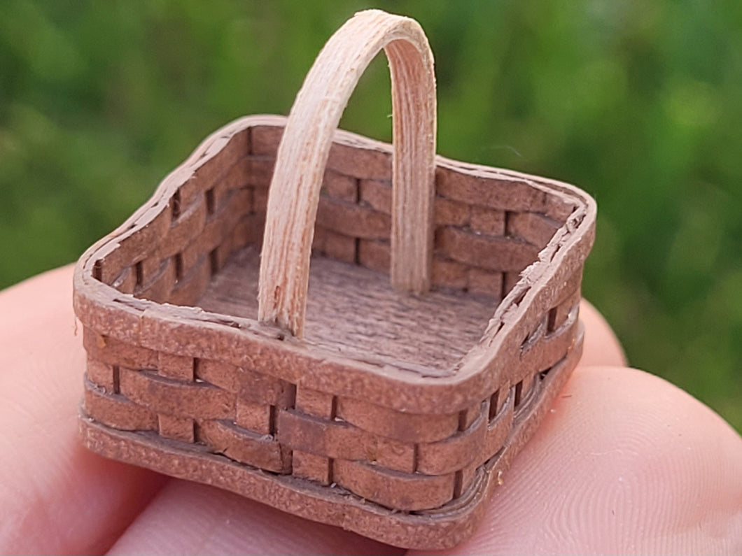 Al Chandronnait - Woven Brown Square Basket with Handle