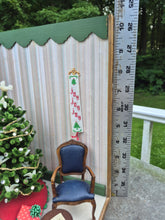 Load image into Gallery viewer, Corner Christmas Roombox Diorama *Pre-Owned*
