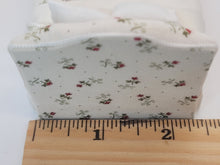 Load image into Gallery viewer, Handmade 3pc Cream &amp; Floral Bedroom Set
