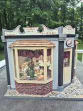 Load image into Gallery viewer, Mama Lico's Italian Restaurant Room Box *Pre-Owned* Not Electrified
