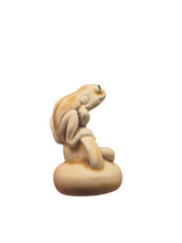 Load image into Gallery viewer, Zadar – Unpainted Frog Figurine
