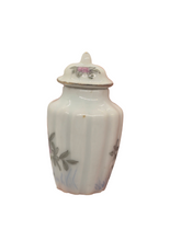 Load image into Gallery viewer, Bespaq Porcelain Urn or Vase with Flower Design and Lid
