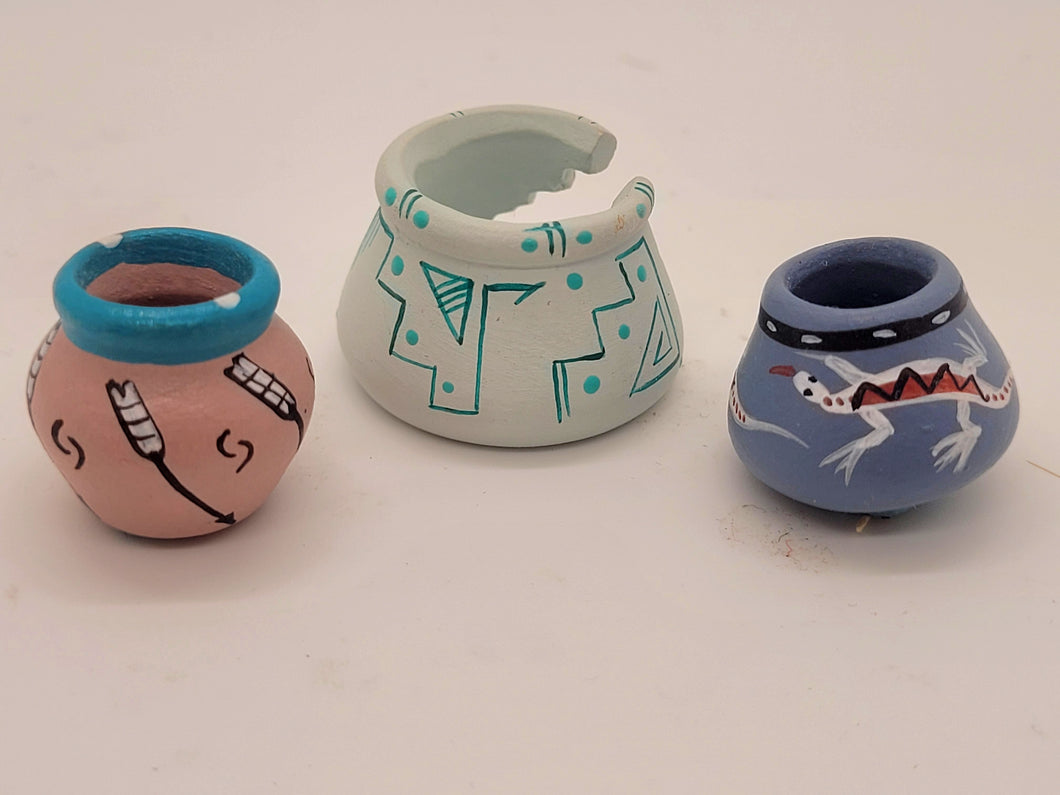 Dollhouse Miniature ~ 1:12 Scale, 3pc Painted Vase Set