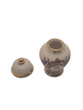 Load image into Gallery viewer, English RM – Porcelain Urn w/ Queen Victoria and British Flag Imagery
