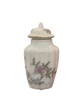 Load image into Gallery viewer, Bespaq Porcelain Urn or Vase with Flower Design and Lid
