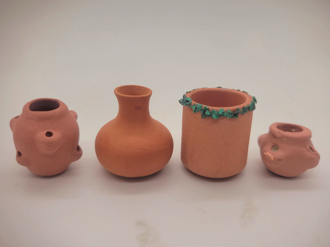 Dollhouse Miniature ~ 1:12 Scale, Various Terracotta Pots 4pc