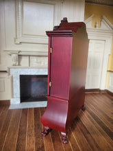 Load image into Gallery viewer, JBM Mahogany Dutch Baby House
