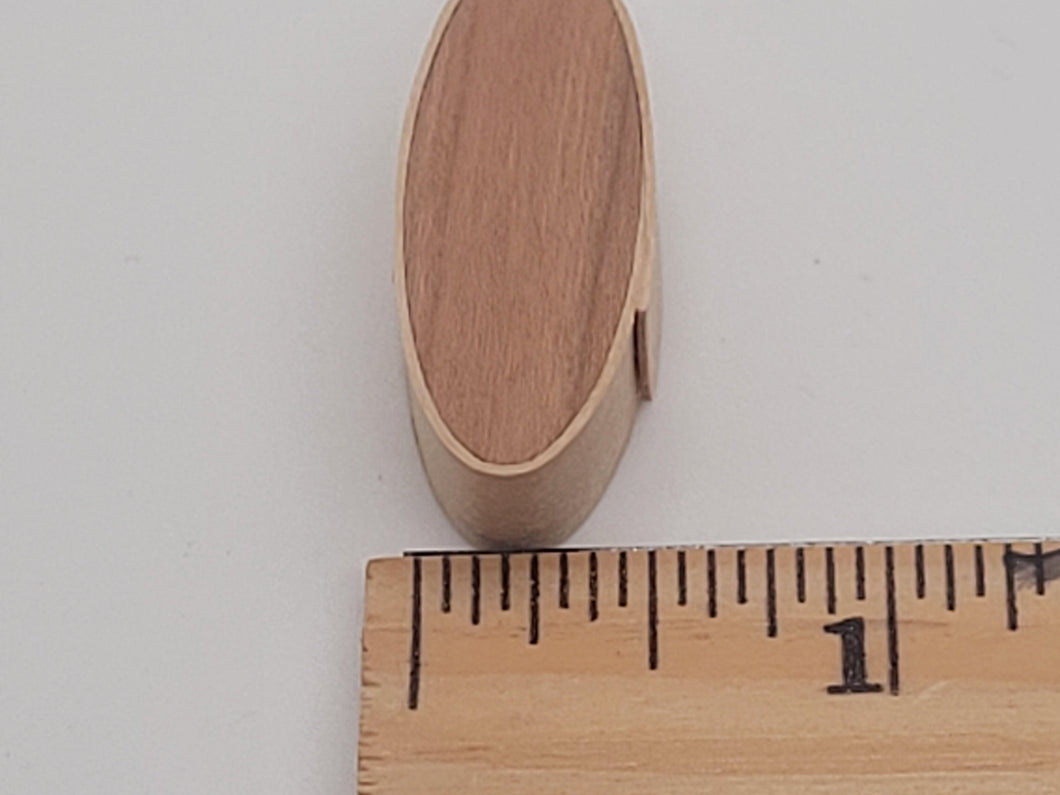 Al Chandronnait ‐ Skinny Oval Shaker Box - Fixed Closed