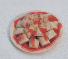 Load image into Gallery viewer, Ravioli on Plate
