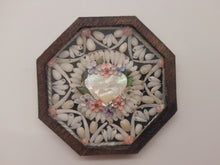 Load image into Gallery viewer, 2&quot; Sailor&#39;s Valentine - Flowers Surrounding Center Heart with Assorted Shells – by Pam Friend
