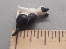 Load image into Gallery viewer, Resin Tuxedo Kitten Sitting
