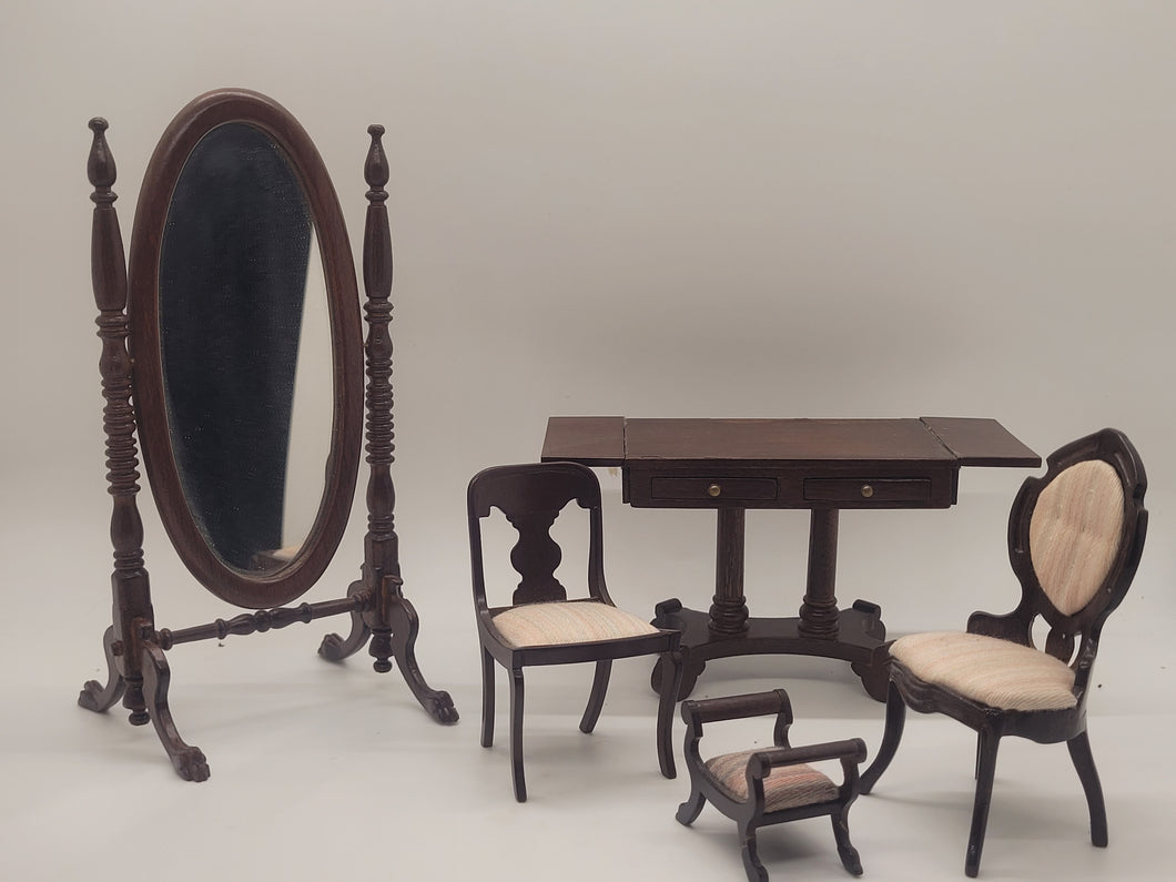 Ladies Sitting Room 5pc Set