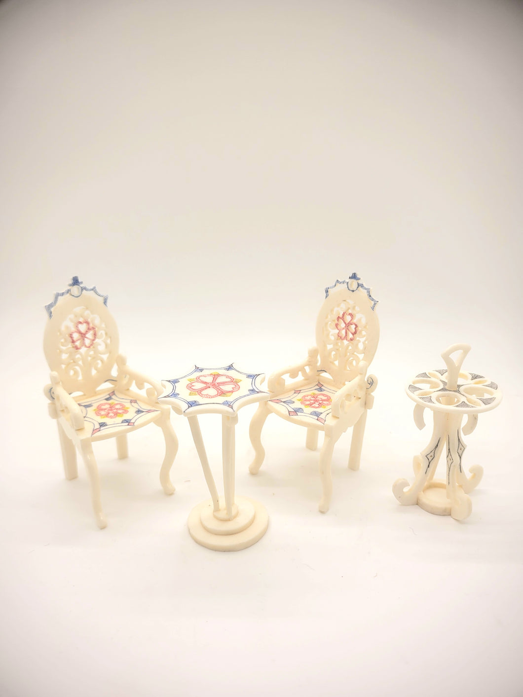 4pc Sunroom/Patio Dining Set