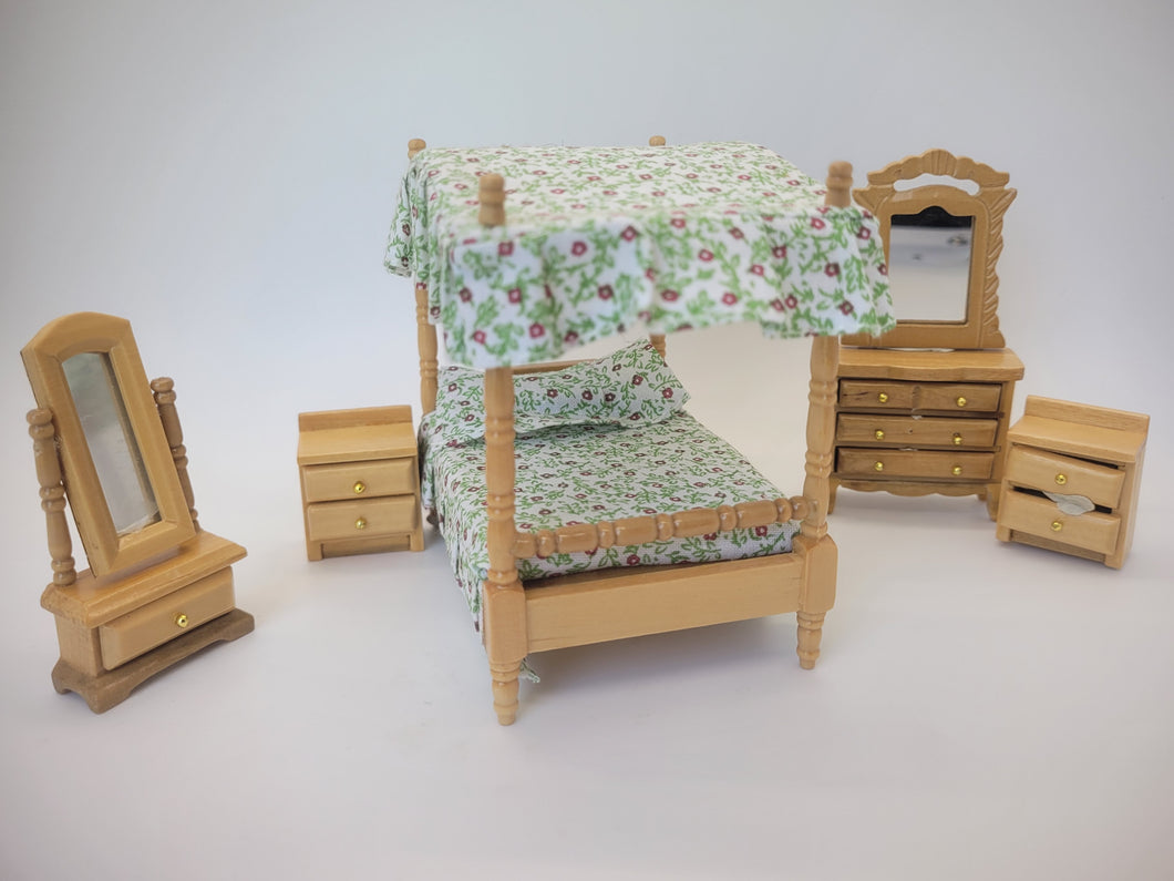 Dollhouse Miniature ~ 1:24 Scale, Handmade 5 Piece Oak Bedroom Set